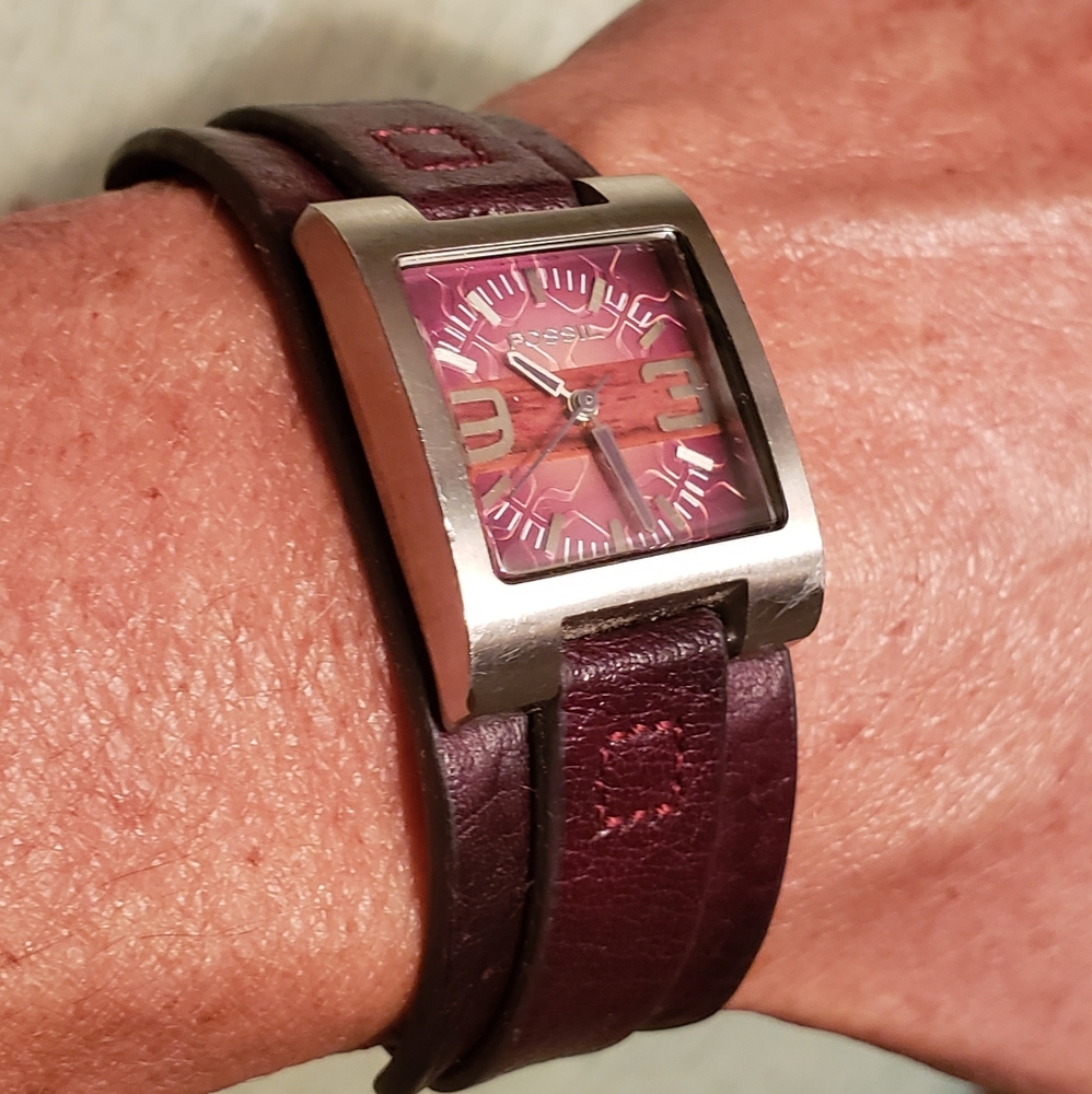 Leather Fossil watch